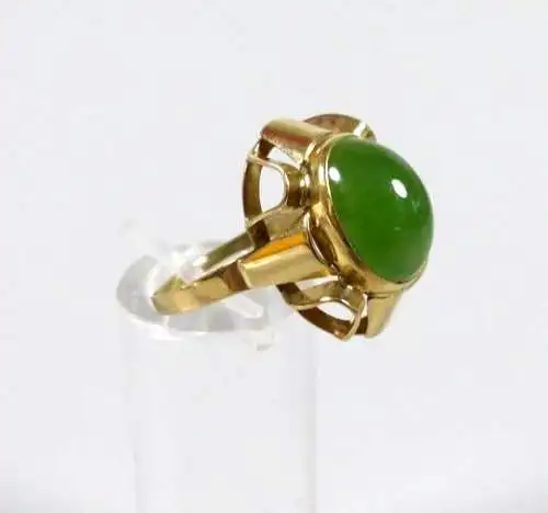 Ring aus 333 Gold mit Jade  Größe 63