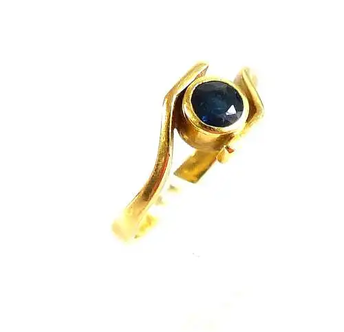 Ring aus 750 Gold mit schwarzblauem Diamant 0,25 Karat Grösse 62