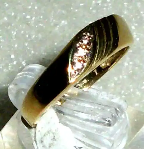 Ring  aus 333 Gold mit Zirkonia neuwertig aus Geschäftsauflösung Gr. 56