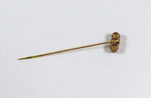 Krawattennadel aus 585 Gold mit 2 Perlen und Diamant 0,05 ct.