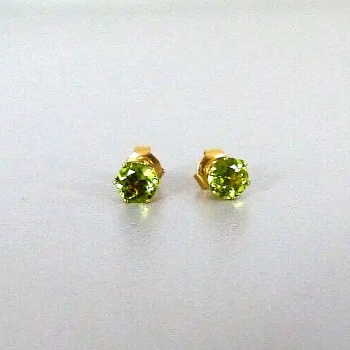 Ohrringe Stecker  aus 750 Gold mit Peridot