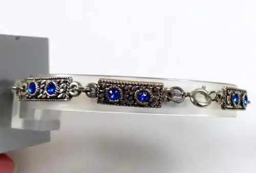 Armband  aus 800 Silber mit blauen Steinen