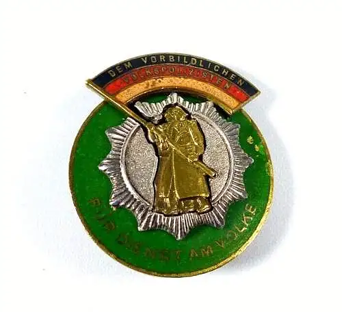 DDR  Ehrenzeichen der Deutschen Volkspolizei Nr. 1982 Bartel 121 a/3