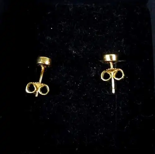 Ohrstecker 585 Gold mit Diamanten je 0,05 ct.