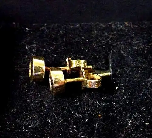 Ohrstecker 585 Gold mit Diamanten je 0,05 ct.