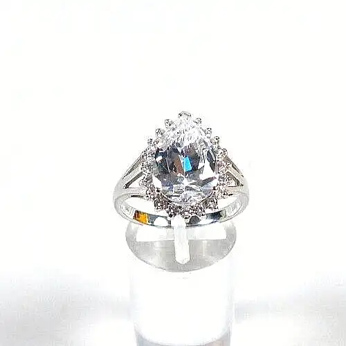 Ring aus 925 Silber mit Zirkonia  Größe 63