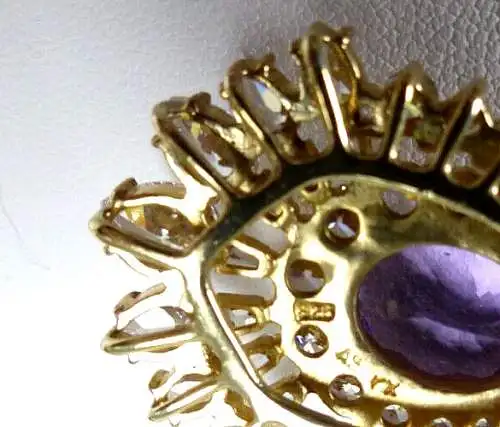 Kette und großer Anhänger aus 925 Silber vergoldet mit Amethyst weißen Steinen