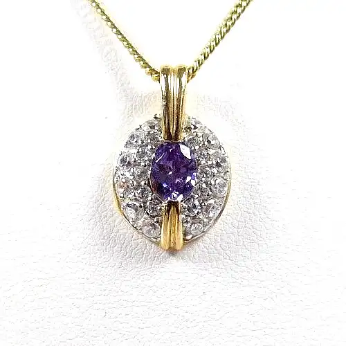 Kette und Anhänger aus 925 Silber vergoldet mit Amethyst und weißen Steinen