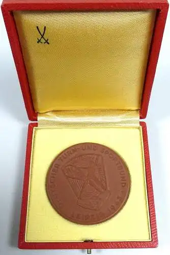 Original alte Meissen Medaille von 1963 Deutscher Turn und Sportbund  in OVP