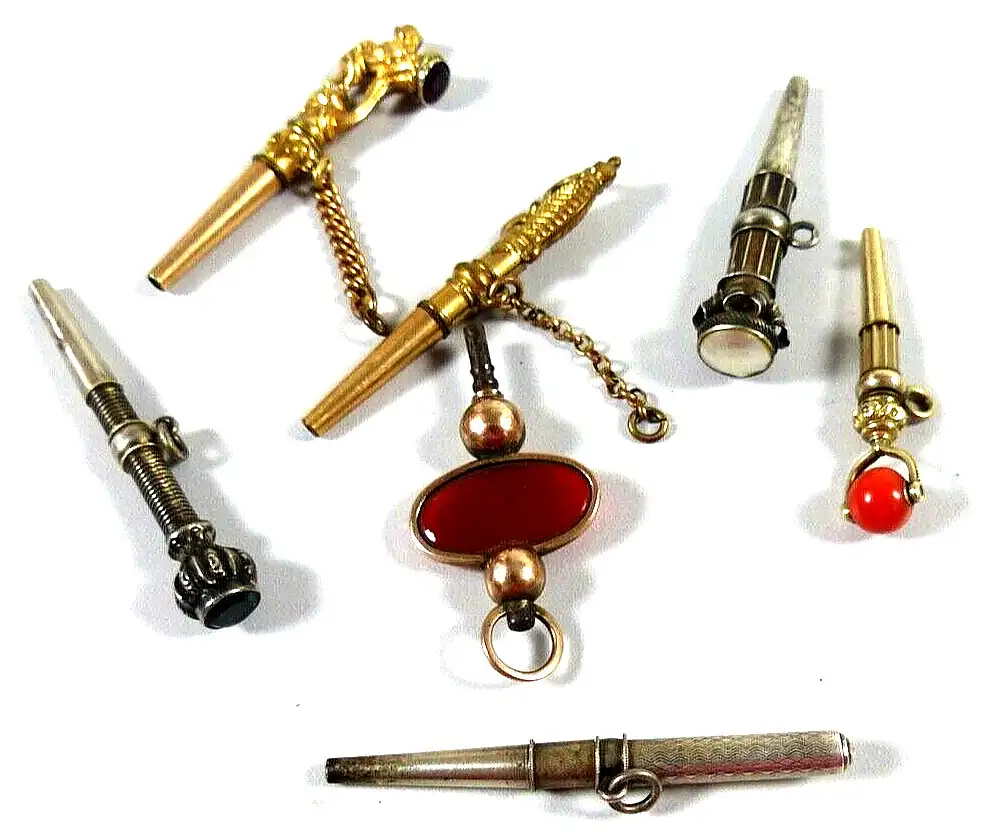 7 original alte Taschenuhren Schlüssel für Spindeluhren 1