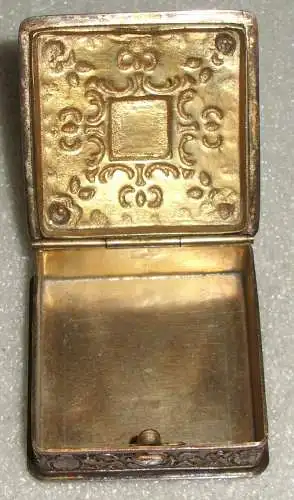 Pillendose aus 835er Silber mit Monogramm (da3757)