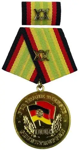 für 20 Jahre treue Dienste in den Grenztruppen der DDR Gold 1987-1990 (AH283d)