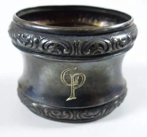 original alter Servietenring Alpacca mit Monogramm CP signiert Herzalp