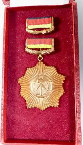 DDR VVO in Bronze Bartel 5e in OVP