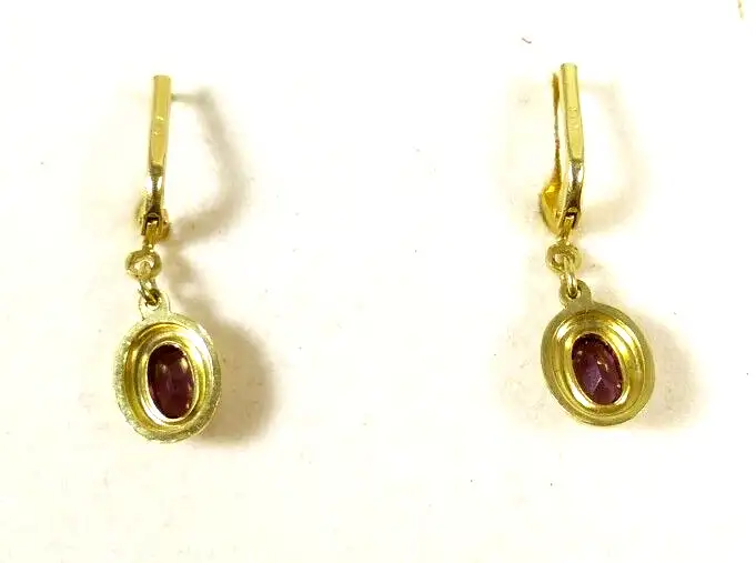 Ohrringe mit Amethyst aus 333 Gold 1