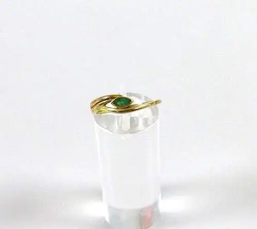 Ring aus 333 Gold  mit  Smaragd Größe 58