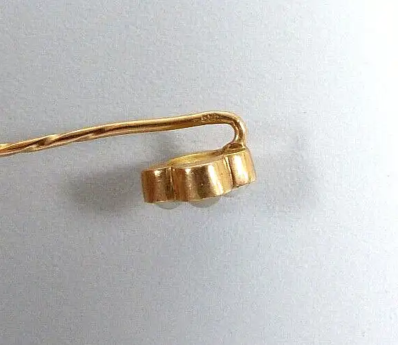 Krawattennadel aus 585 Gold mit kleinem Rubin und Perlen 3