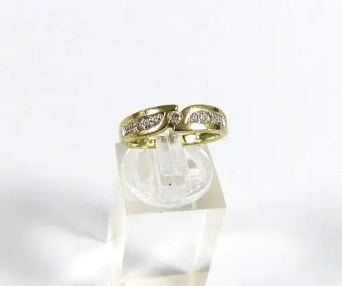 Ring aus 333 Gold mit Zirkonia  Größe 54