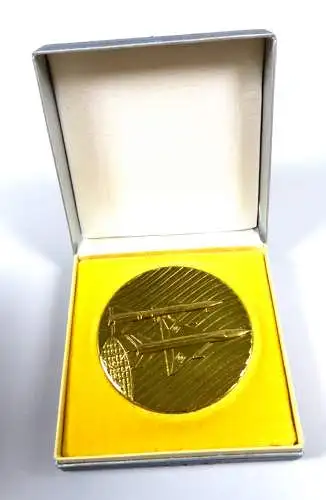 DDR original alte Medaille NVA Radar Raketen Jagdflieger in OVP    sehr selten