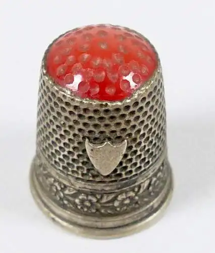 sehr alter Fingerhut, versilbert  (da6272)