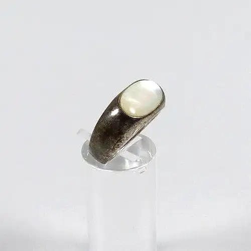 Ring aus 925 Silber mit Perlmutt Stein
