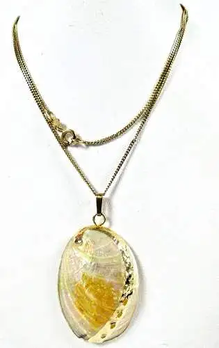 Kette aus 333 Gold mit Anhänger Muschel mit Goldrand    (da6727)