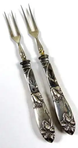 2 Vorlegegabeln aus 800 Silber