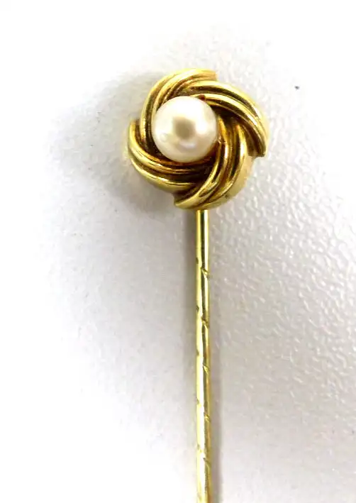 Krawattennadel aus 585 Gold mit  Perle 1