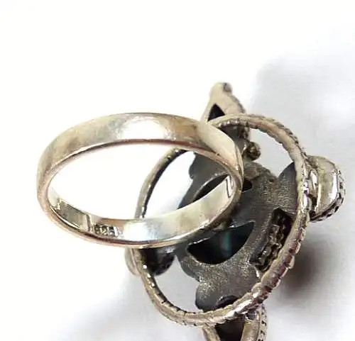 Ring aus 925 Silber mit Power Shell Größe 53