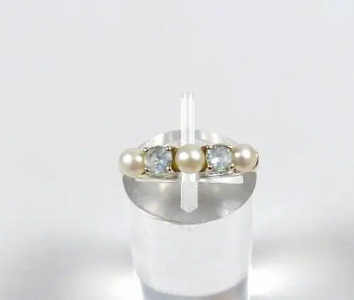 Ring aus 925 Silber  mit  Aquamarine und Perlen Größe 52