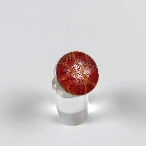 Ring aus 925 Silber mit Schaumkoralle,  Größe 59