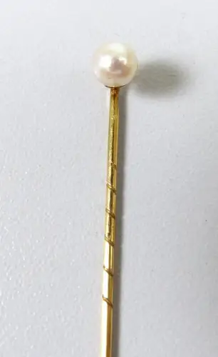 Krawattennadel aus 585 Gold mit  Perle