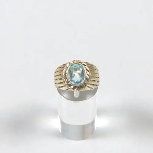 Ring aus 925 Silber mit Farbstein,  Größe 54