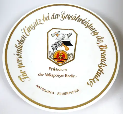 Teller Brandschutz Feuerwehr Präsidium der Volkspolizei Berlin