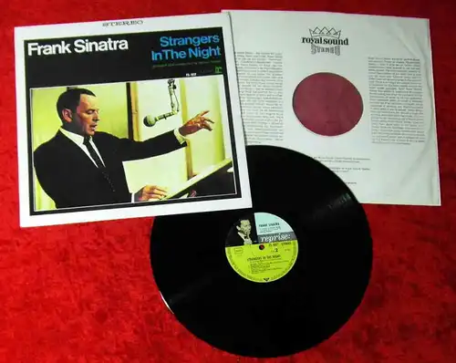 LP Frank Sinatra: Strangers In The Night (Reprise FS-1017) D 1966