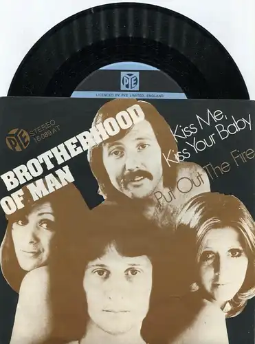 Single Brotherhood Of Man: Kiss Me Kiss Your Baby (Pye 16 089 AT) D 1975