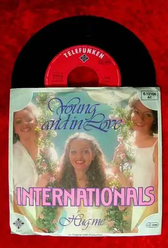 Single Internationals Young and in Love