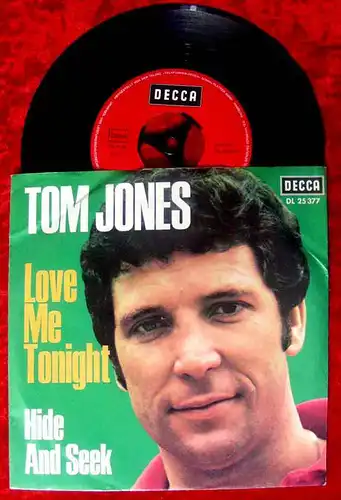 Single Tom Jones: Love me tonight