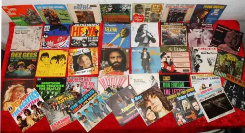 mehr als 570 Singlecover - Leercover - Picturecover - keine Schallplatten!!!