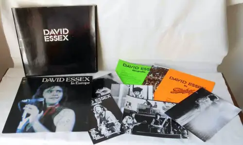 Pressemappe David Essex 1976 incl signierte LP "In Europe", Pressefotos, Bio usw