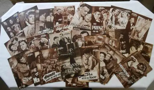 122 x Illustrierte Filmbühne & div. Filmprogramme  - Sammlung -