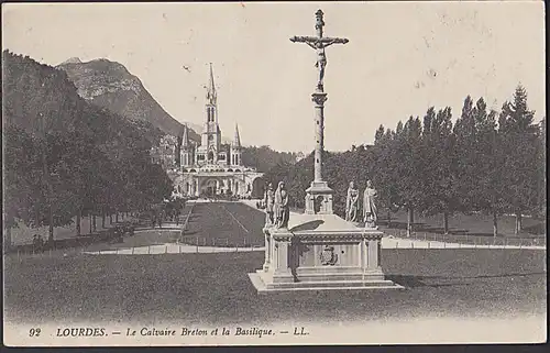 LOURDES  le Calvaire Breton et la Basilique - LL.  1912 Hautes-Pyrénées
