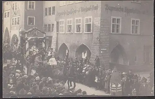 Lindau am Bodensee Photo von M. Koch am Rathaus Umzug vor Bayrische Hypotheken- und Wechselbank, Schwan Nr. 270