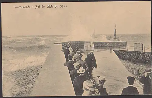 Rostock Warnemünde Auf der Mole bei Sturm Ak um 1910 Verlag Emil Krakow ungebrauchte gute Erhaltung