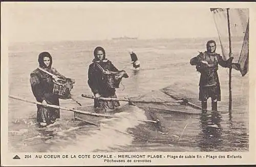 Au coeur de la Cote D`OPALE MERLIMONT PLAGE Pecheuses de Crevettes Reusen Fischer