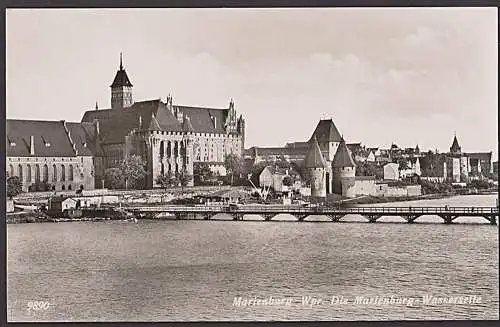 Ak Marienburg Fotokarte Die Marienburg - Wasserseite lfd. Nr. 9890