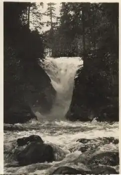Der Kochelfall bei Hochwasser Riesengebirge  Schlesien  1936