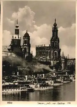 Dresden Dampferparade mit Schloss und Hofkirche *ca. 1950 Verlag Hahn-Foto10699