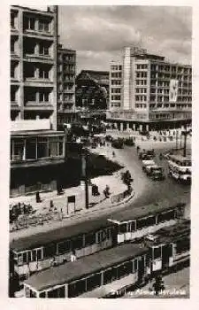 Berlin Alexanderplatz Straßenbahnen o 18.8.1954