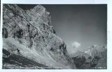 Knorrhütte mit Brunnthalkopf u. Dreithorspitze, o 21.1.1959